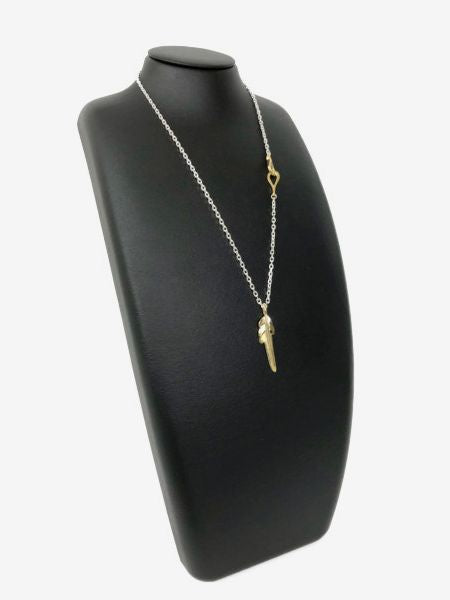 LARRY SMITH 18K GOLD KAZEKIRI FEATHER PENDANT No. 28 SMALL