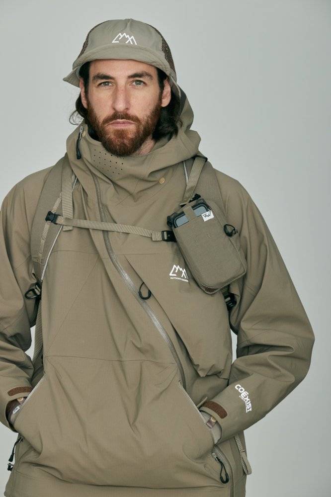 CMF OUTDOOR GARMENT SLASH SHELL COEXIST