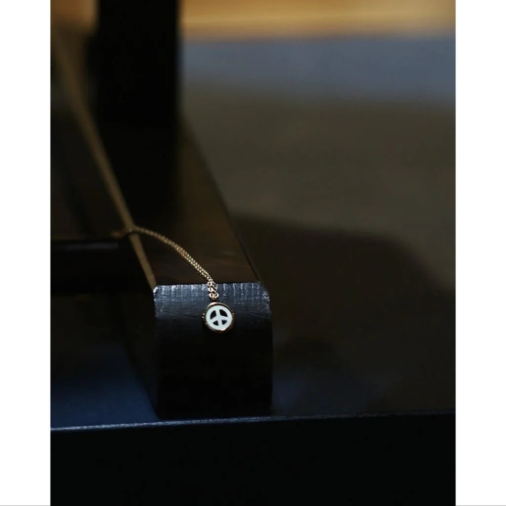 Porter Classic PEACE SHELL GOLD NECKLACE