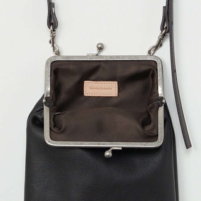 Hender Scheme cow snap pochette