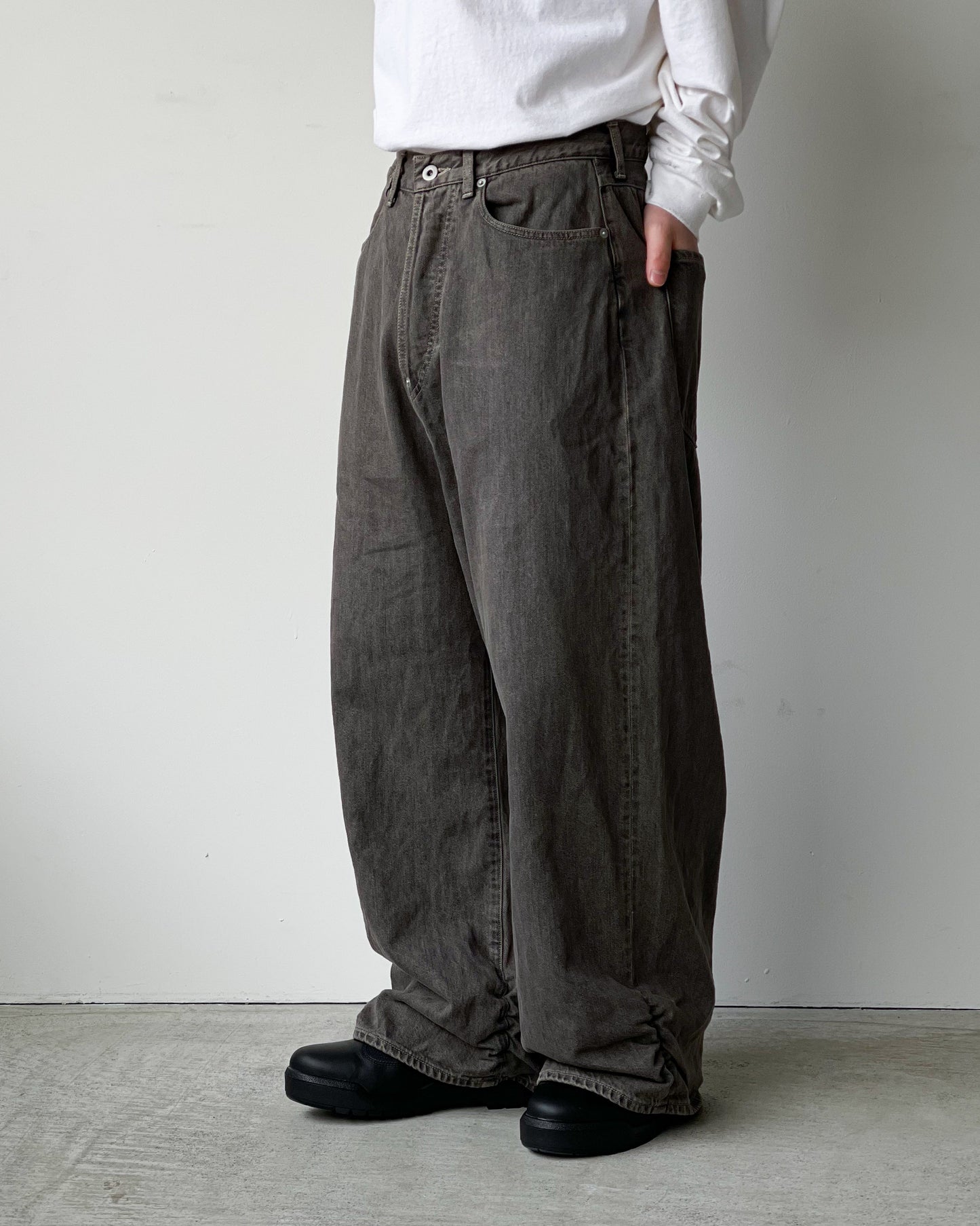 refomed FRESH MAN DENIM WIDE PANTS "OD" - BROWN