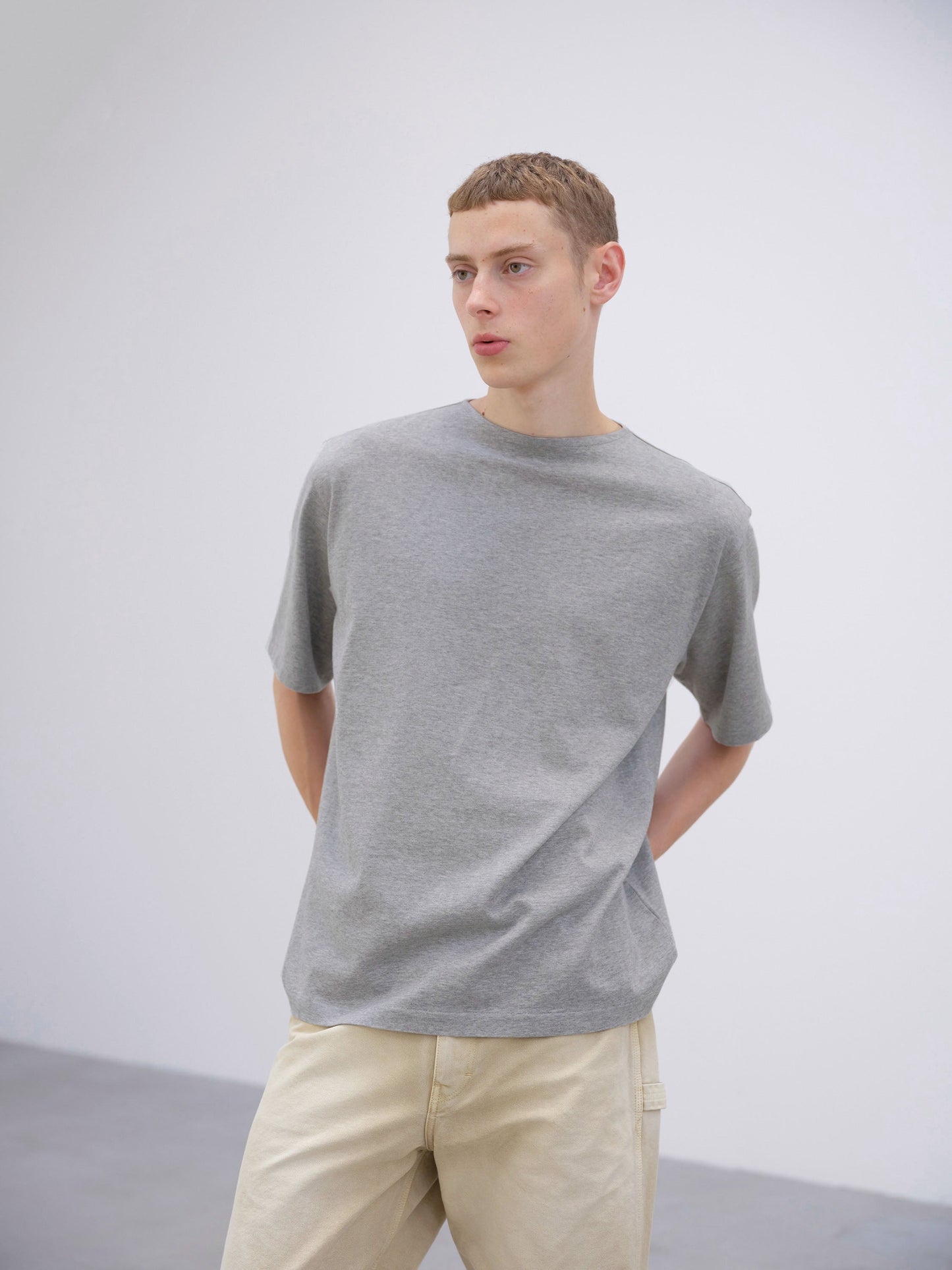 AURALEE LUSTER PLAITING BOAT NECK TEE