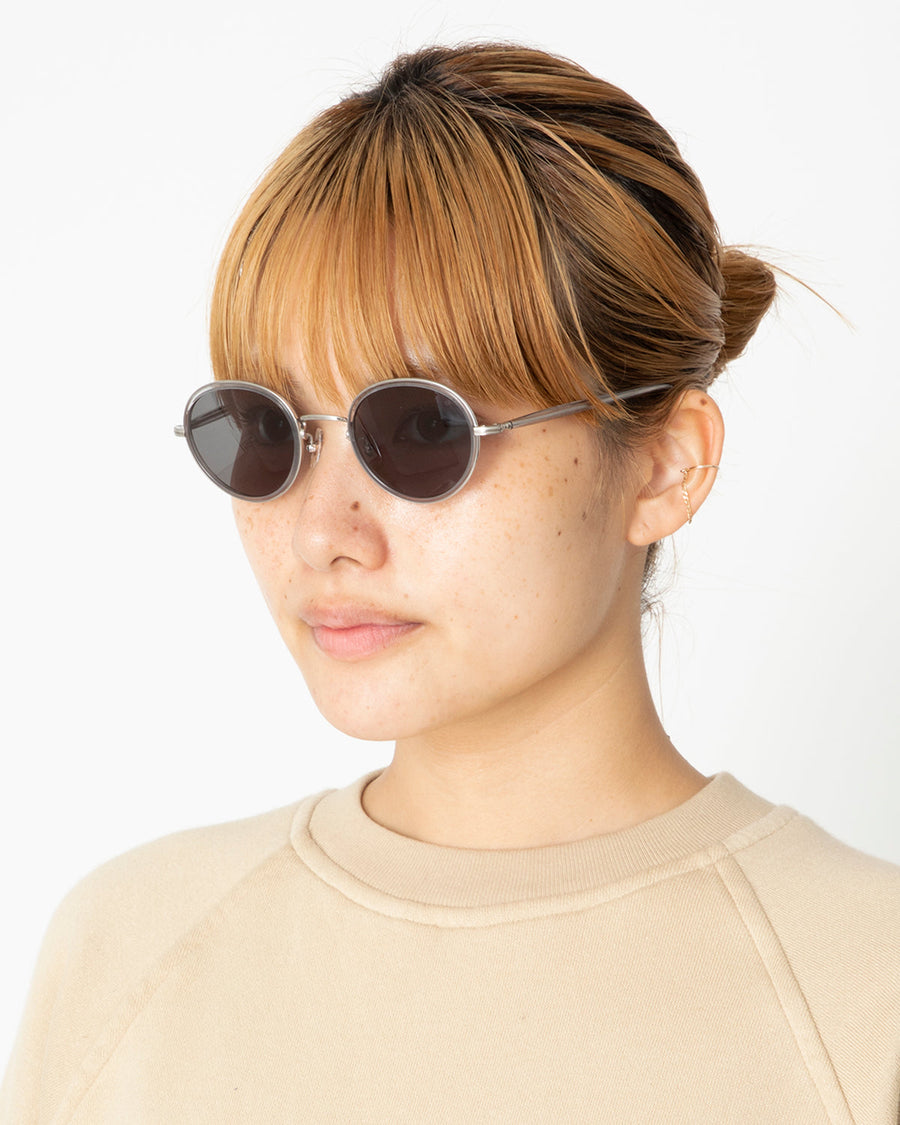 ayame FOCUS Sunglass - Light Gray