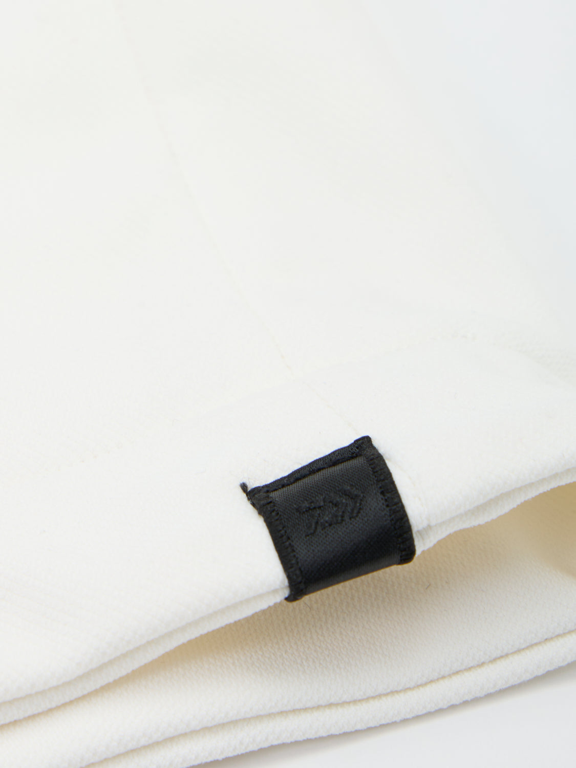 DAIWA PIER39 TECH FLEX JERSEY NECK WARMER