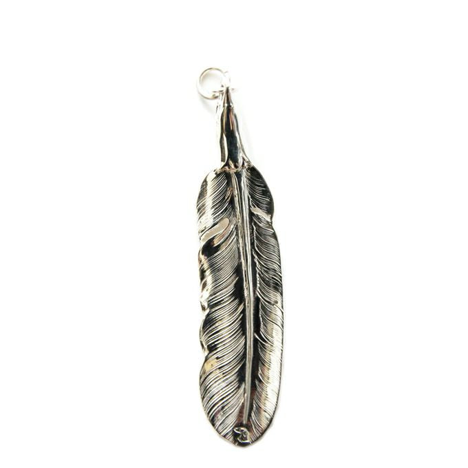 LARRY SMITH EAGLE HEAD FEATHER PENDANT