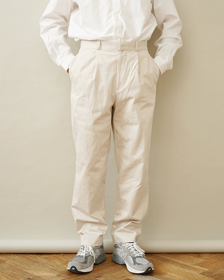 YAECA TUCK TAPERED - CHINO TROUSERS