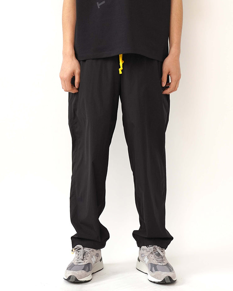 TOKYO DESIGN STUDIO New Balance Wind Pants - BK