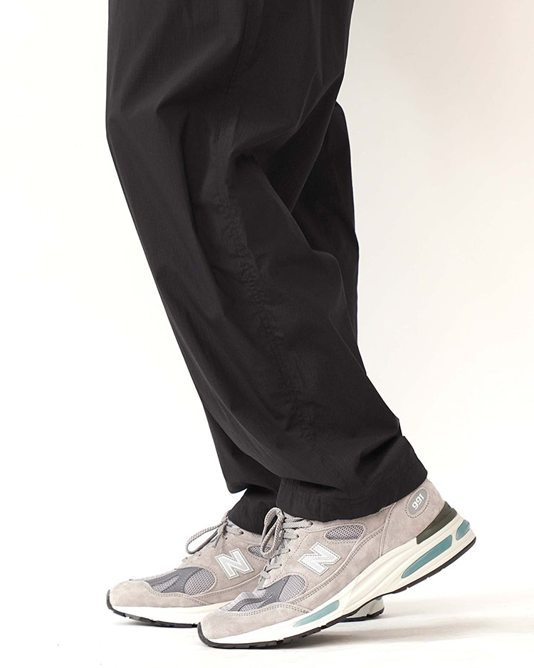 TOKYO DESIGN STUDIO New Balance Wind Pants - BK