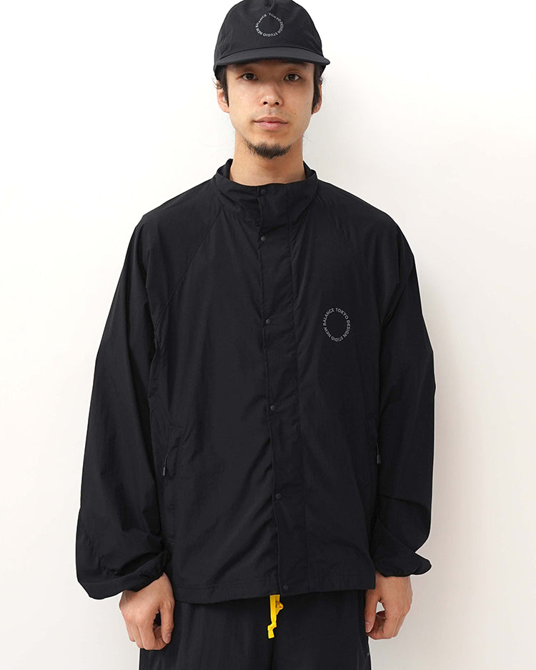 TOKYO DESIGN STUDIO New Balance Wind Jacket - BK