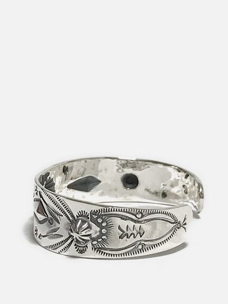 LARRY SMITH SHELL BRACELET