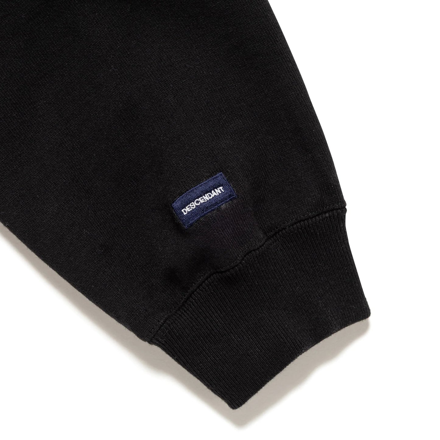 DESCENDANT BREACHING CREW NECK