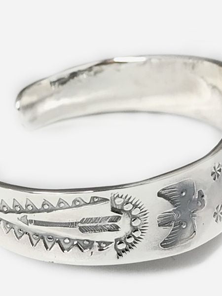 LARRY SMITH BUTTERFLY SHELL BRACELET REPOUSSE