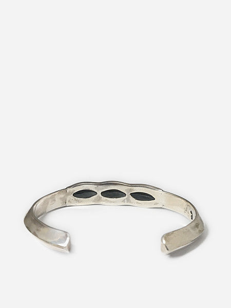 LARRY SMITH FLAT TRIANGLE BRACELET