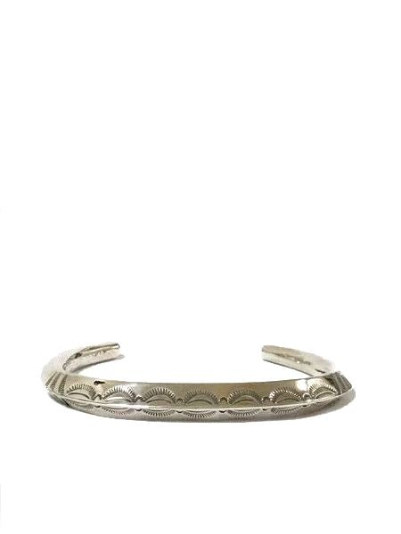 LARRY SMITH TRIANGLE TAPERED END BRACELET -LEAF-