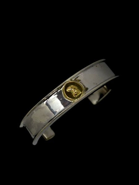 LARRY SMITH EDGED EAGLE HEAD BRACELET 18K GOLD ACCENT