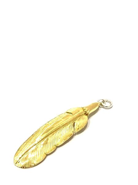 LARRY SMITH 18K GOLD EAGLE HEAD FEATHER PENDANT No. 43