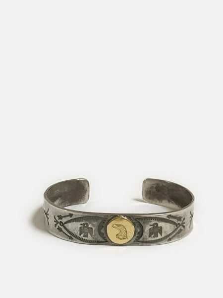 LARRY SMITH 18K EAGLE HEAD STAMPED BRACELET