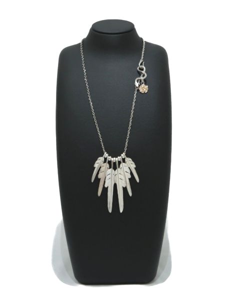 LARRY SMITH KAZEKIRI FEATHER PENDANT No. 28 -Small-