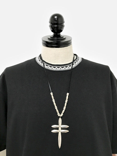 LARRY SMITH TRIANGLE DRAGONFLY PENDANT