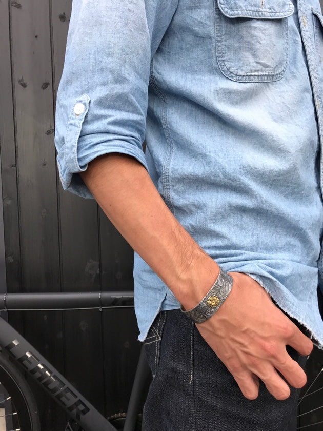 LARRY SMITH 18K ROSE KARAKUSA BANGLE No. 42