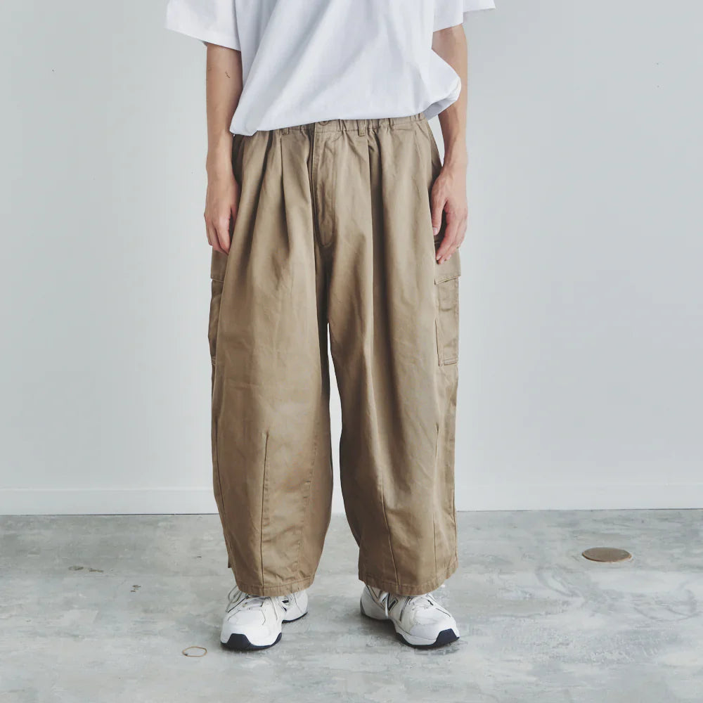 is-ness BALLOON CARGO EZ PANTS