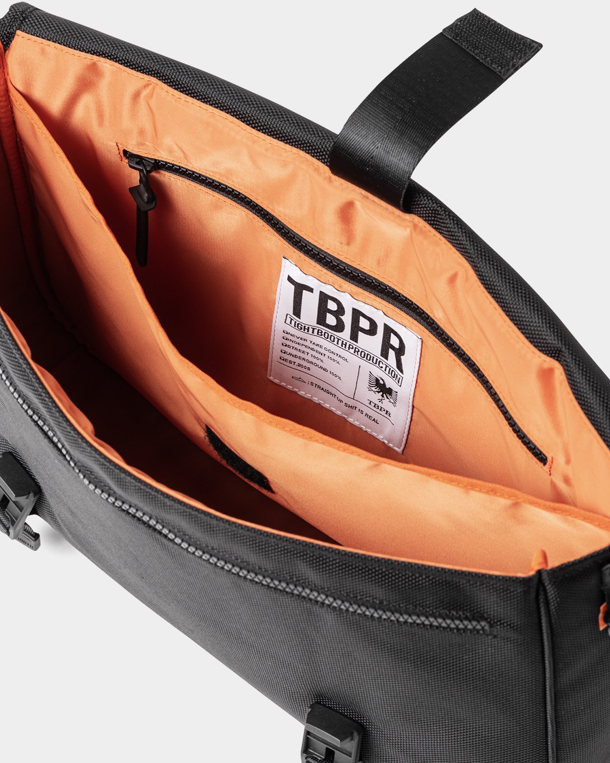 TIGHTBOOTH LOGO SHOULDER BAG