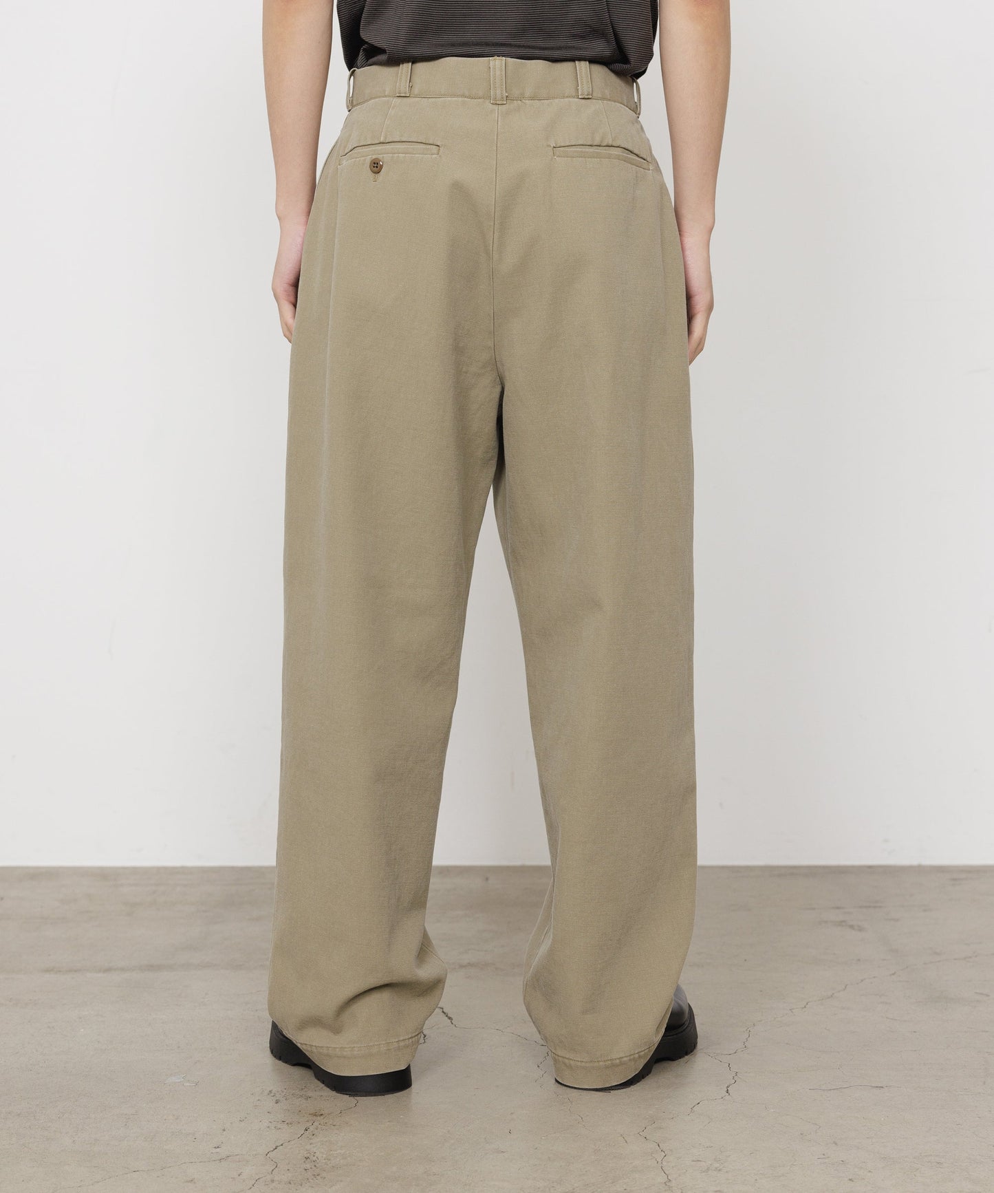 marka U.S.ARMY CHINO TROUSERS - ORGANIC COTTON GABARDINE