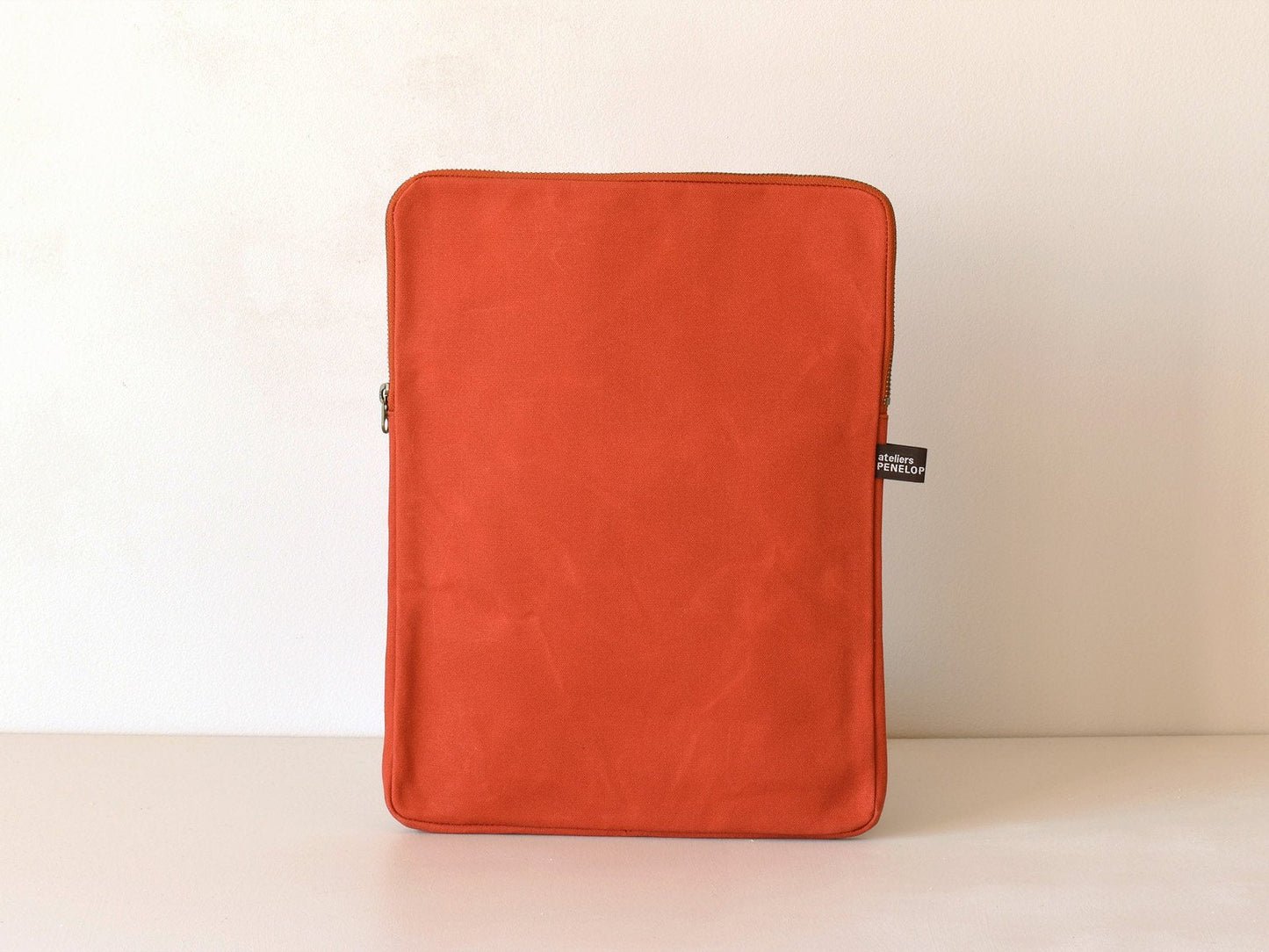 ateliers PENELOPE Hold Pouch (L)