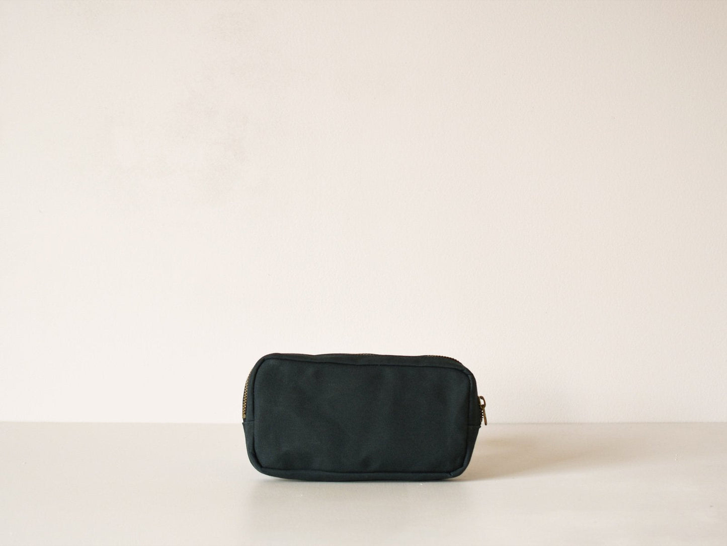 ateliers PENELOPE Handy Pouch