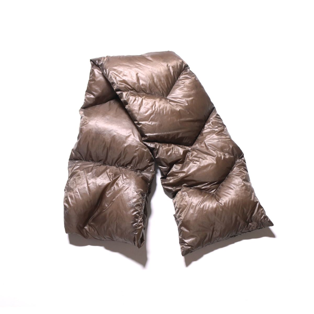 NANGA PORTABLE LIGHT DOWN MUFFLER