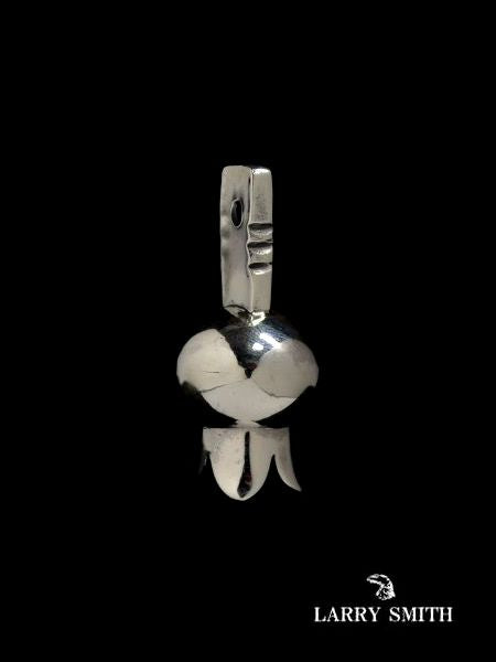 LARRY SMITH SQUASH BLOSSOM PENDANT
