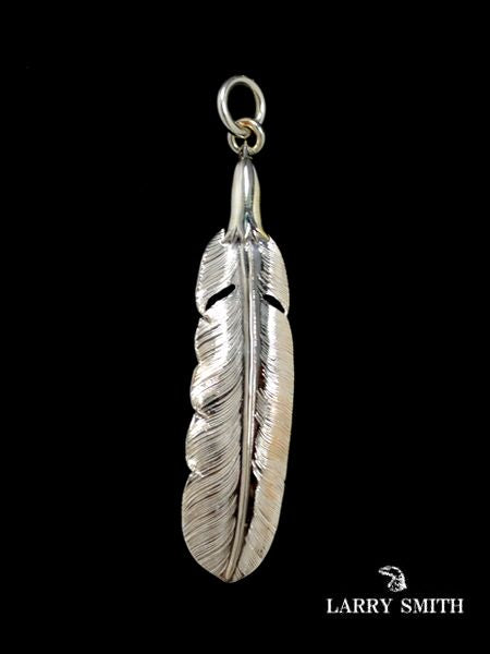 LARRY SMITH SV EAGLE HEAD FEATHER PENDANT No.40