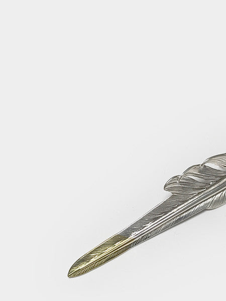 LARRY SMITH KAZEKIRI FEATHER PENDANT No. 5 18K GOLD ACCENT