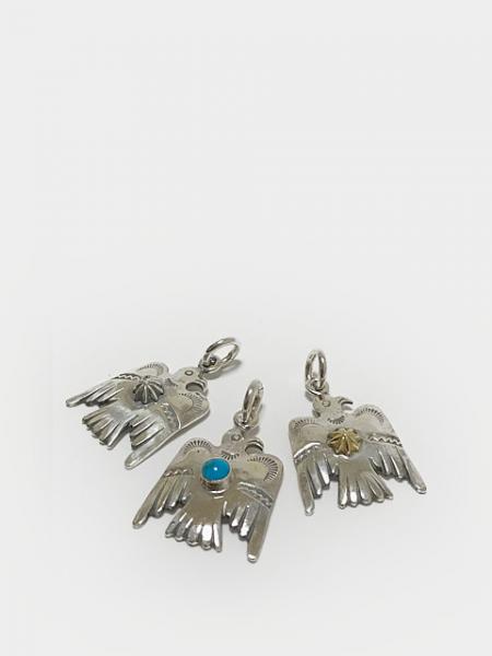 LARRY SMITH THUNDERBIRD PENDANT 18K GOLD SHELL