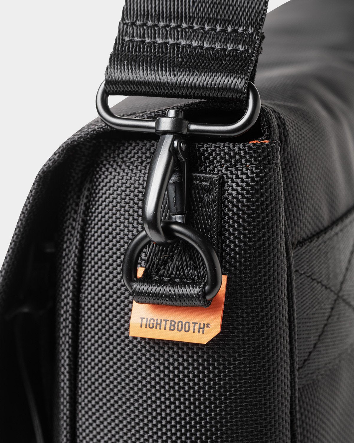 TIGHTBOOTH LOGO SHOULDER BAG