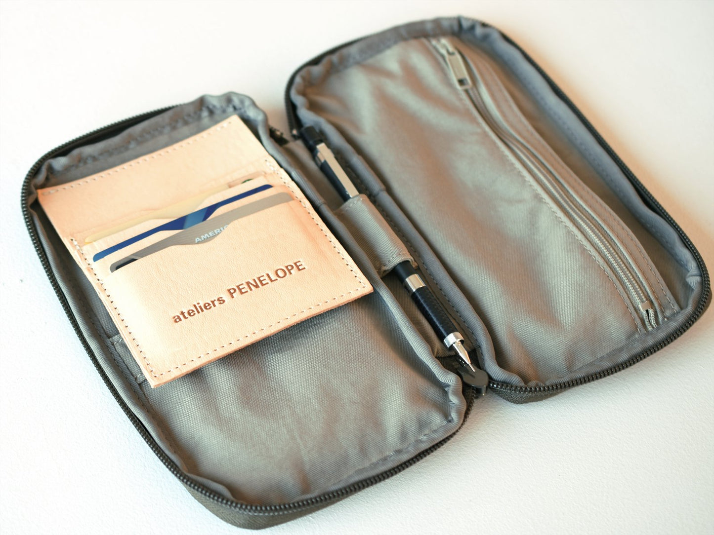 ateliers PENELOPE #9 MG Wallet