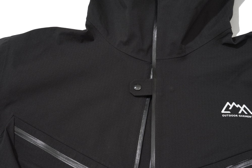 CMF OUTDOOR GARMENT WEIRD SHELL COEXIST