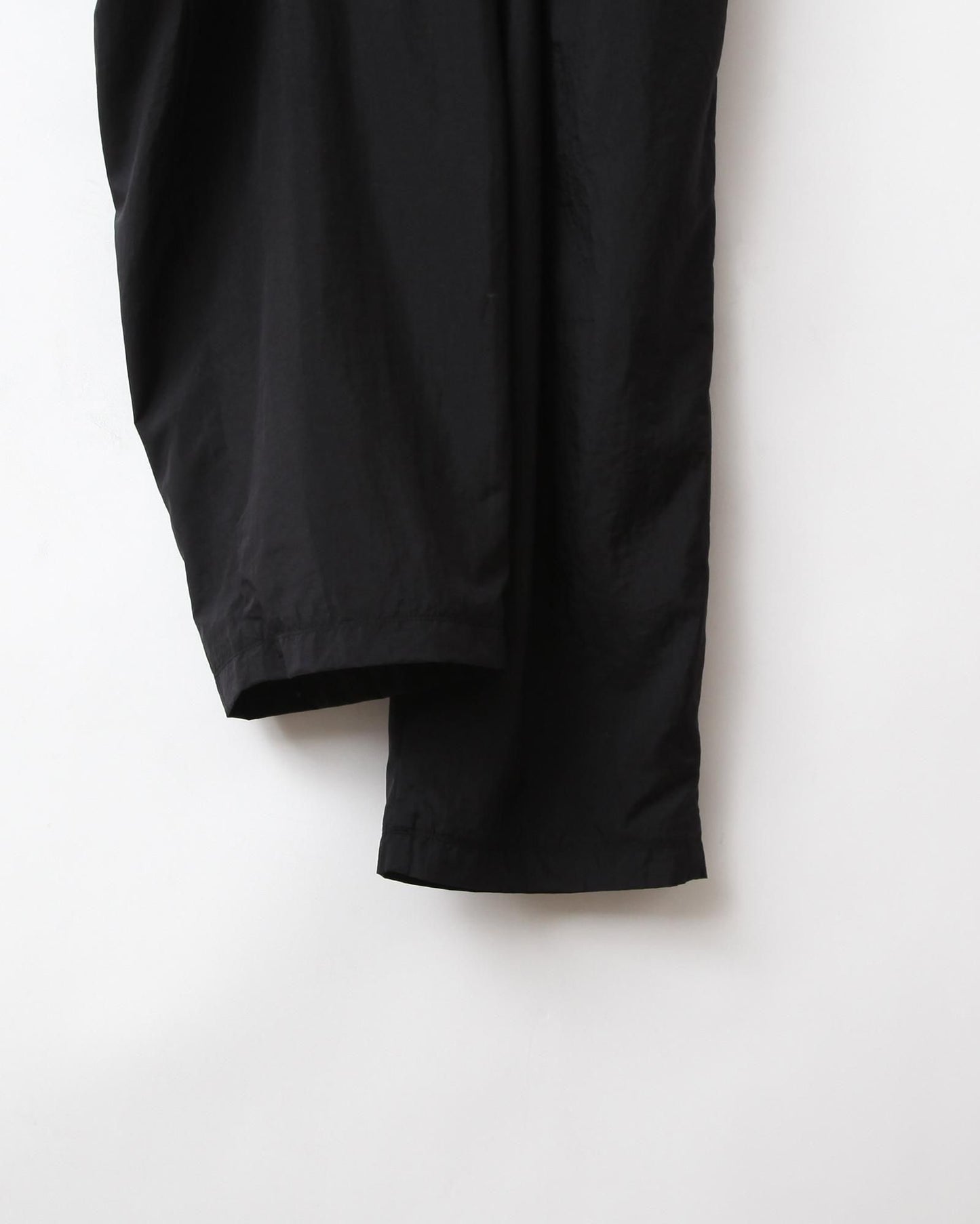 TEATORA WALLET PANTS RESORT HOVERLAYER