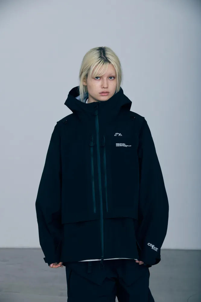 CMF OUTDOOR GARMENT MIDNIGHT SHELL COEXIST