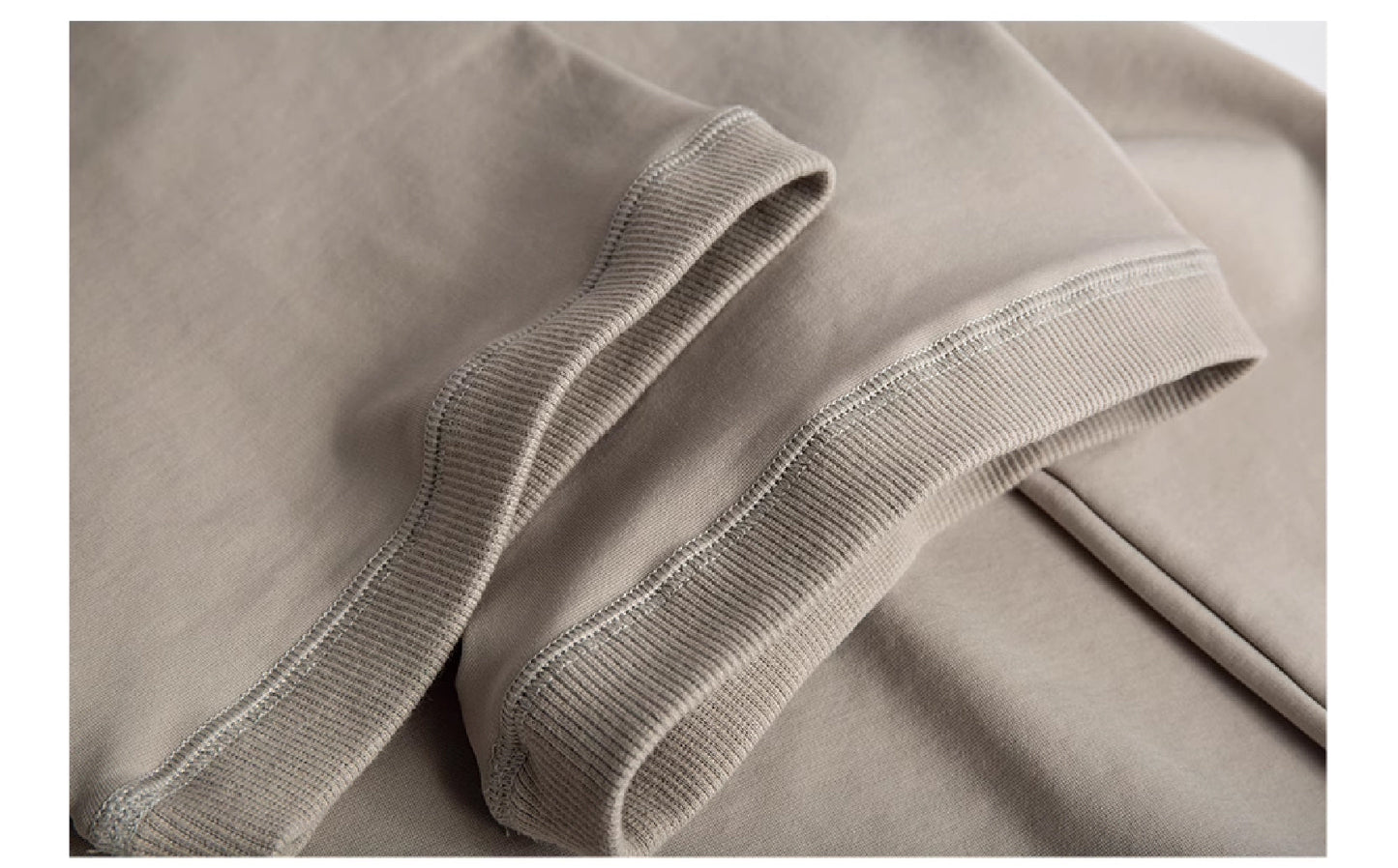 Burcs VANCET Ponte de Roma Crewneck Tee