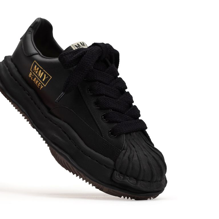 Maison MIHARA YASUHIRO BLAKEY Original Sole Leather Lowtop Sneaker Black x Black