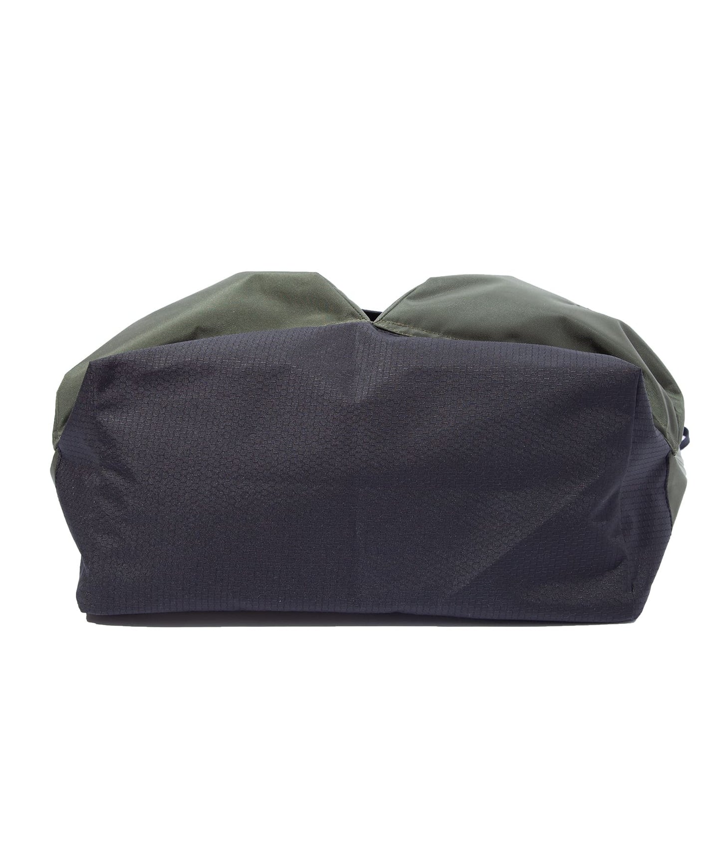 F/CE. LIGHTWEIGHT COURIER SHOULDER BAG