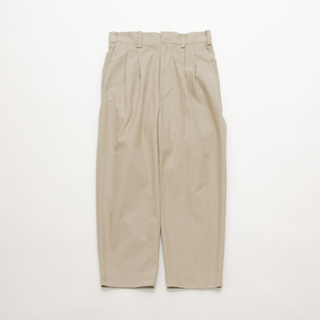 YAECA TWO TUCK TROUSERS