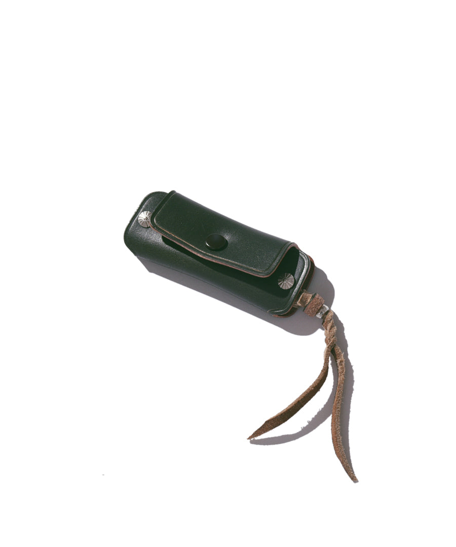 LARRY SMITH U.K SADDLE LEATHER FLAP KEY FOB