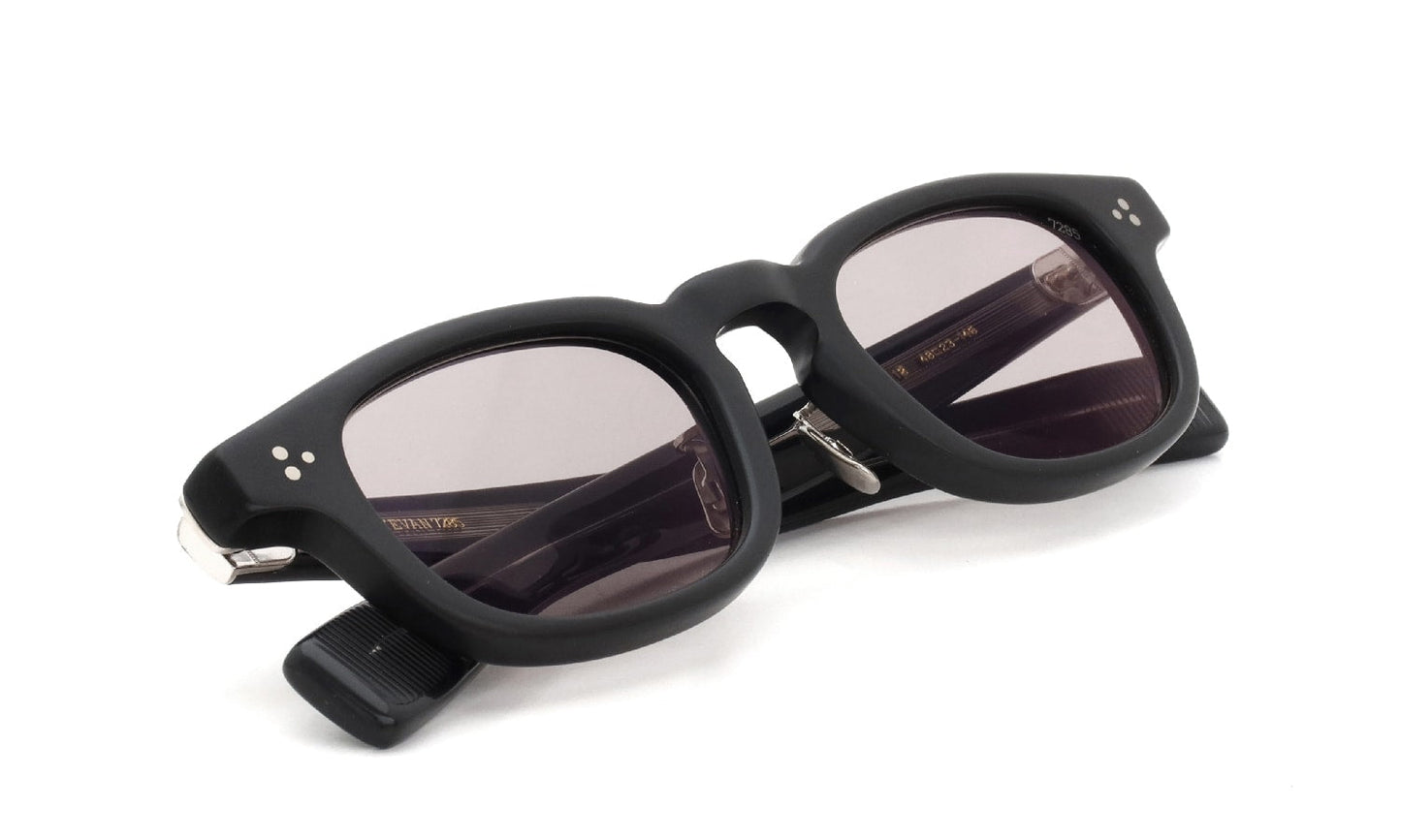 EYEVAN7285 SUNGLASSES 351 C.112 MAT BLACK GM LT.GRY