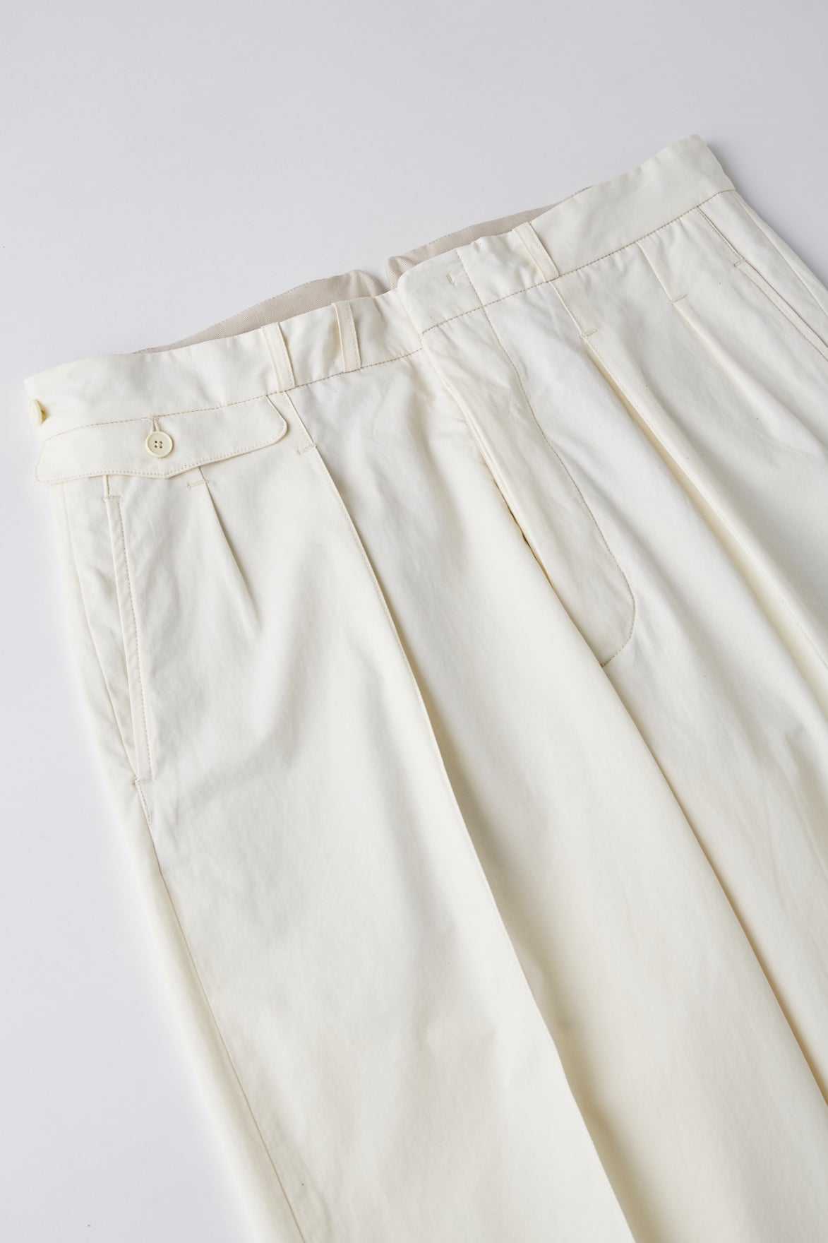 OLD JOE & CO. DOUBLE-PLEATED BUGS TROUSER