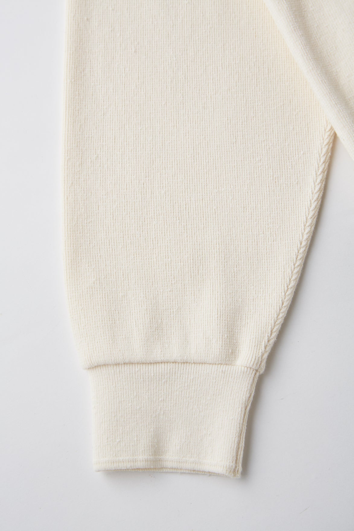 OLD JOE & CO. CREW-NECK NEP RIBED TOPS