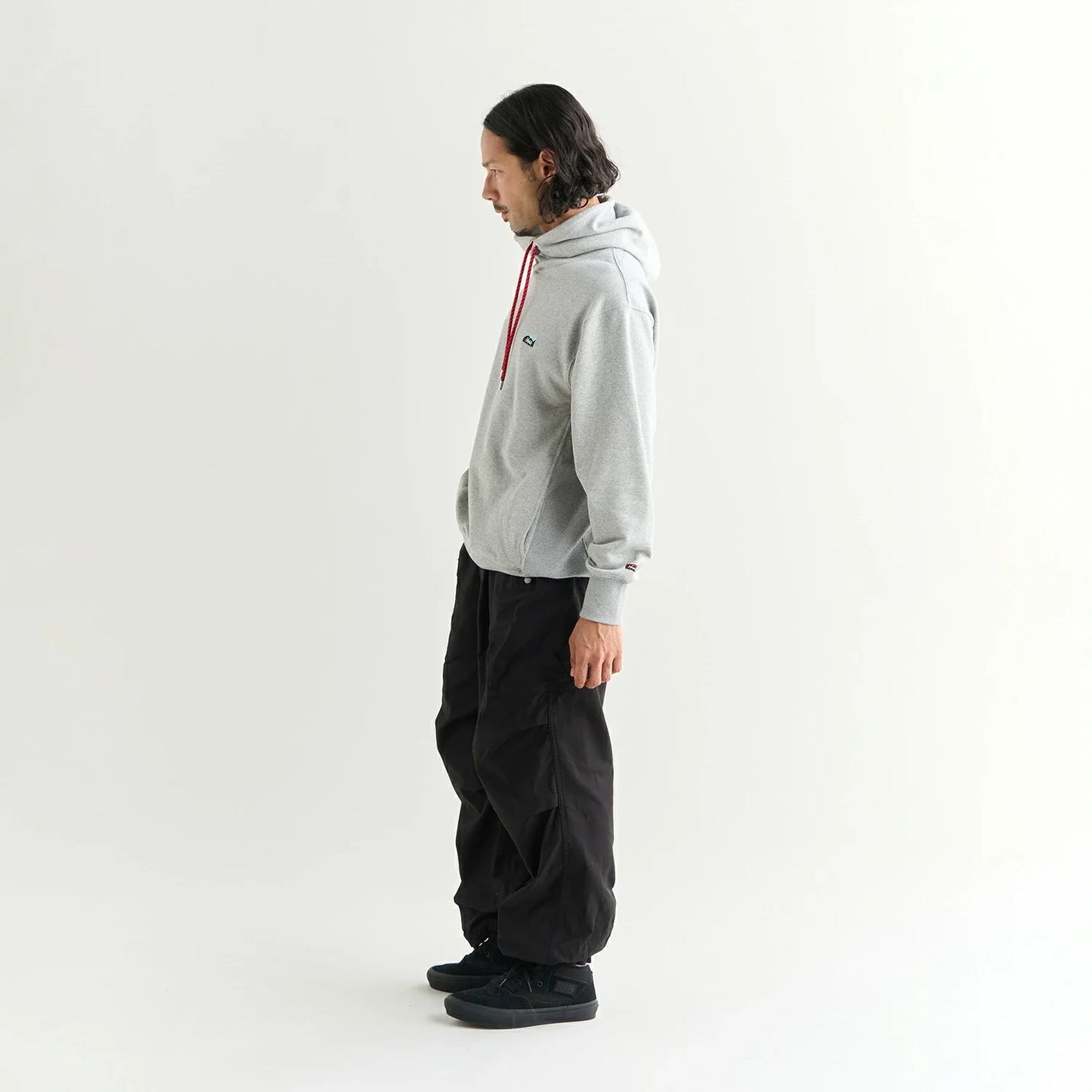 NANGA BACKSATIN EASY CARGO PANTS