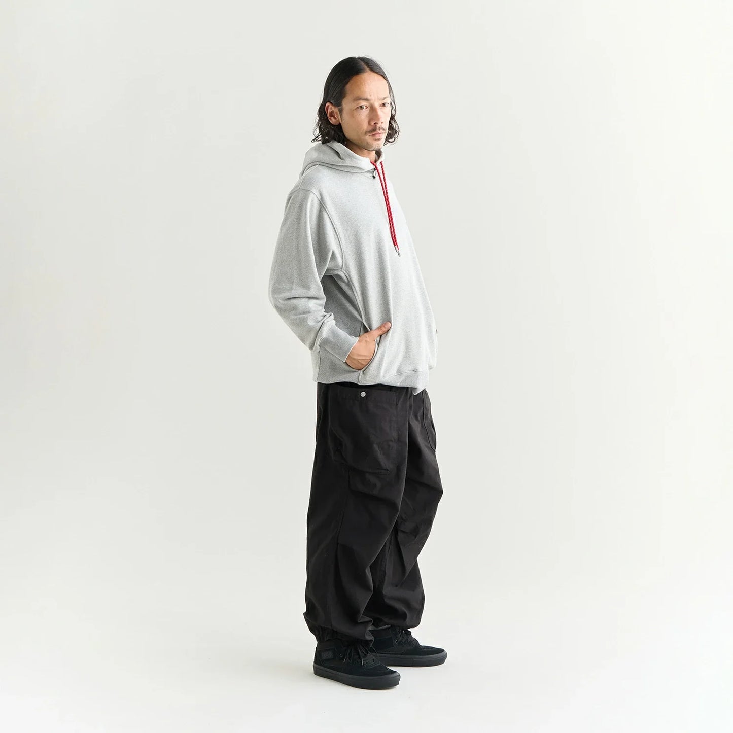 NANGA BACKSATIN EASY CARGO PANTS