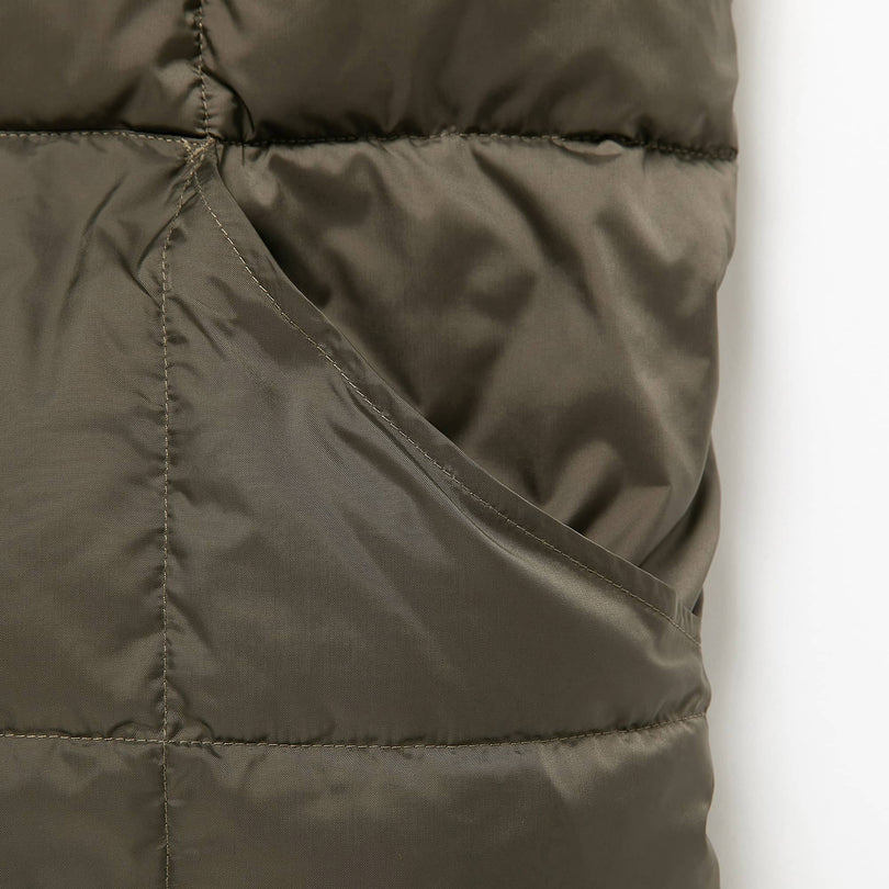 DESCENDANT ACRE PADDING VEST